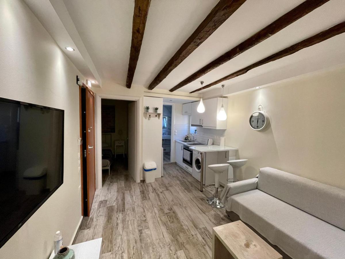 The Well Apartment Corfu  Exterior photo