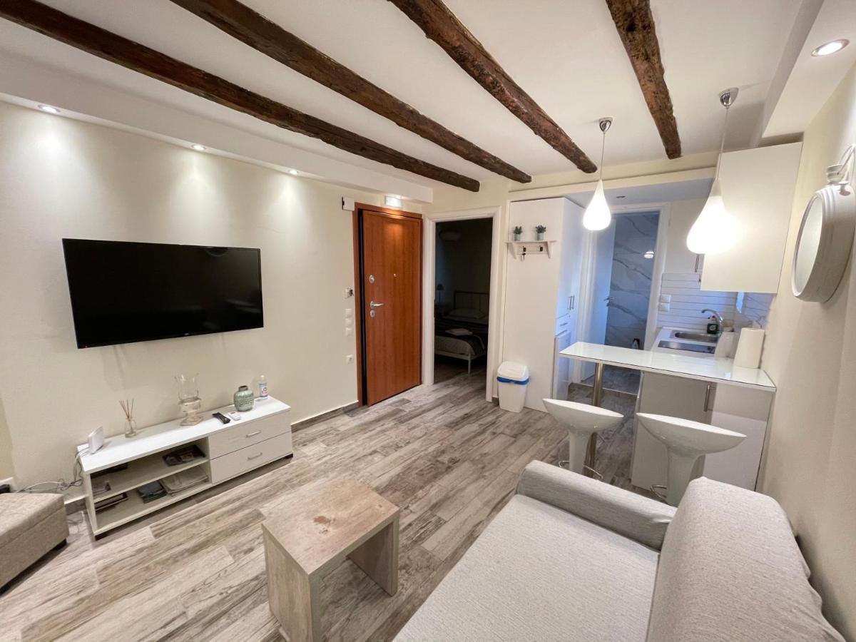 The Well Apartment Corfu  Exterior photo
